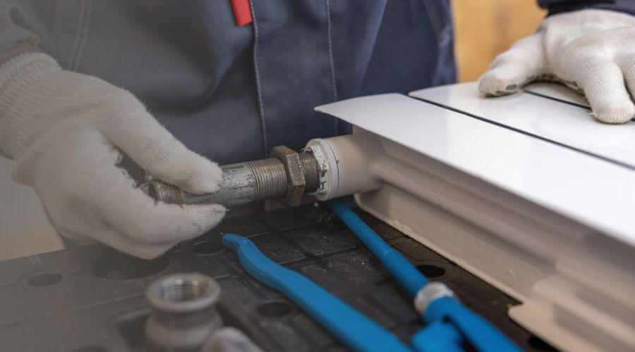 Professional water heater repair services in Calhoun, IL